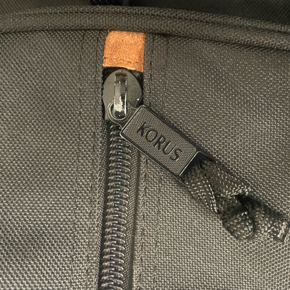 Korus: vintage wardrobe bag with suede leather accents - Picture 7 of 7